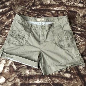 Natural Reflection shorts